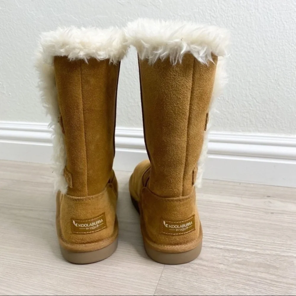 Koolaburra by UGG brown tall boots NWOT